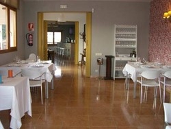 Imagen del bar/restaurante del Hotel Aire de Colldejou. Foto 2