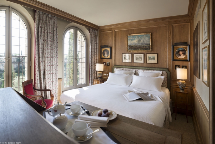 Imagen de la habitación del Hotel Airelles, La Bastide De Gordes. Foto 10