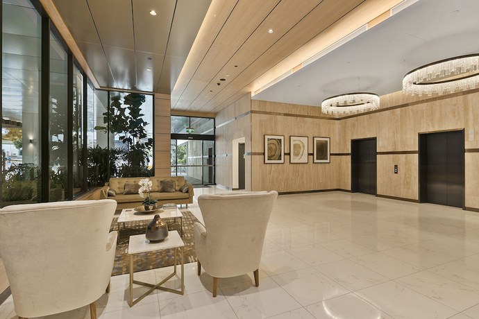 Imagen de los interiores del Hotel Airhome Southbank Riverside Tower. Foto 19