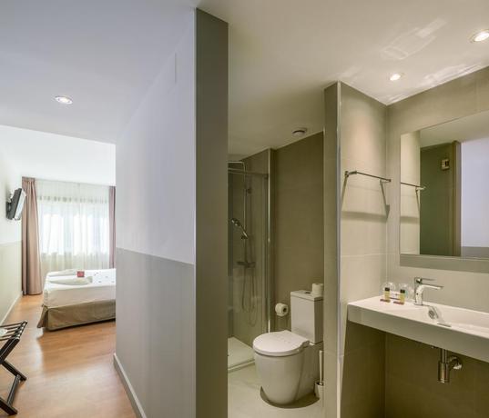 Imagen de la habitación del Hotel Airiños. Foto 5