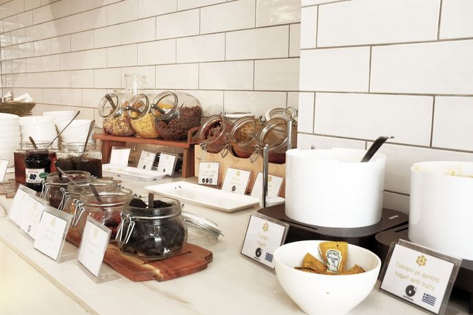 Imagen del bar/restaurante del Hotel Airis Boutique and Suites - Adults Only. Foto 2