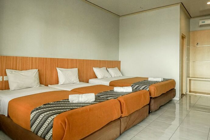 Imagen de la habitación del Hotel Airlangga, Jogjakarta. Foto 14