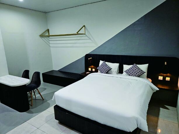 Imagen de la habitación del Hotel Airlangga, Jogjakarta. Foto 26