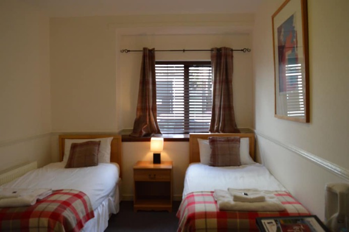 Imagen de la habitación del Hotel Airlie Arms. Foto 3