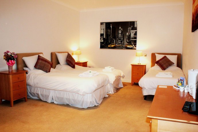 Imagen de la habitación del Hotel Airlie Arms. Foto 7