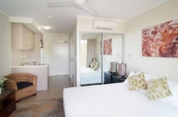 Imagen de la habitación del Hotel Airlie Central Apartments. Foto 30