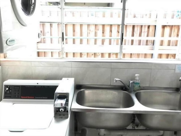 Imagen general del Hotel Airlie Court Units. Foto 3