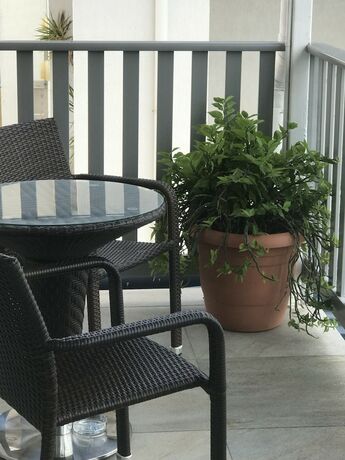 Imagen general del Hotel Airlie Court Units. Foto 10