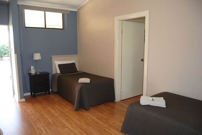 Imagen general del Hotel Airlie House Motor Inn. Foto 8