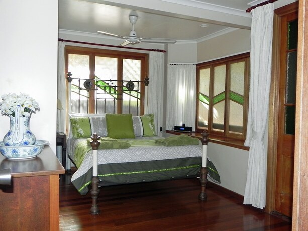 Imagen de la habitación del Hotel Airlie Waterfront Bed and Breakfast. Foto 18