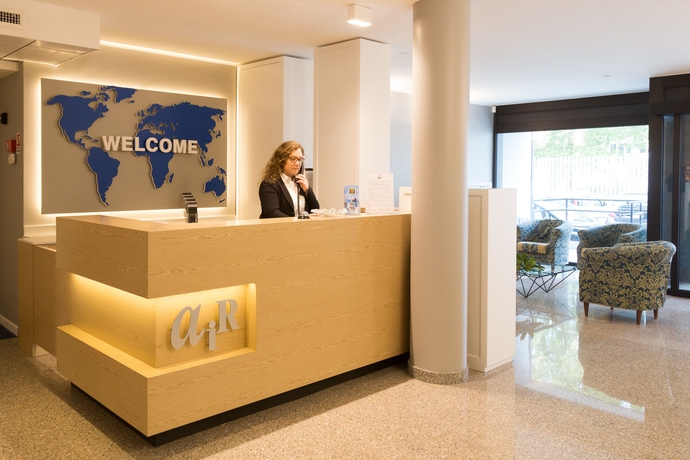 Imagen de los interiores del Hotel Airmotel. Foto 11