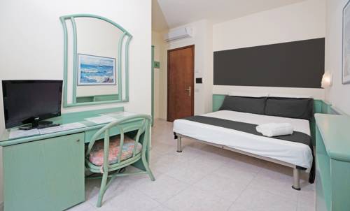 Imagen de la habitación del Hotel Airone - Adults Only. Foto 16