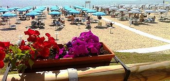 Imagen de los exteriores del Hotel Airone Bianco Residence Village. Foto 12