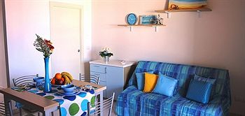 Imagen de la habitación del Hotel Airone Bianco Residence Village. Foto 10