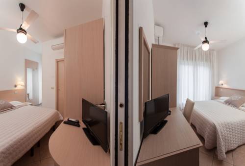 Imagen de la habitación del Hotel Airone, Cervia. Foto 3