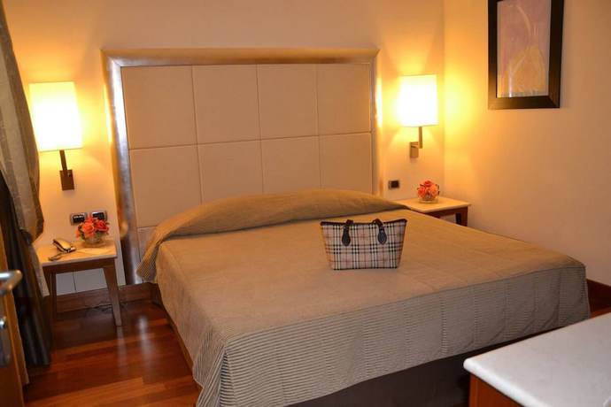 Imagen de la habitación del Hotel Airone, Grosseto. Foto 13