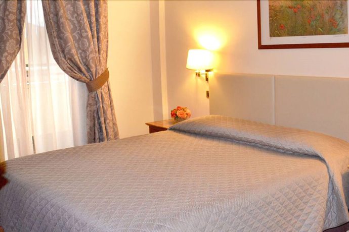 Imagen de la habitación del Hotel Airone, Grosseto. Foto 18