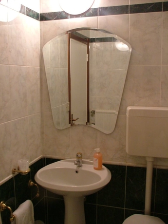 Imagen de la habitación del Hotel Airone, Venecia. Foto 15