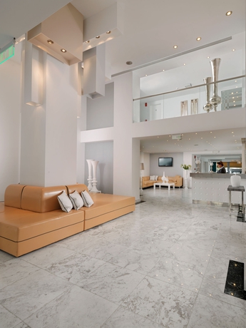 Imagen de los interiores del Hotel Airotel Galaxy. Foto 15