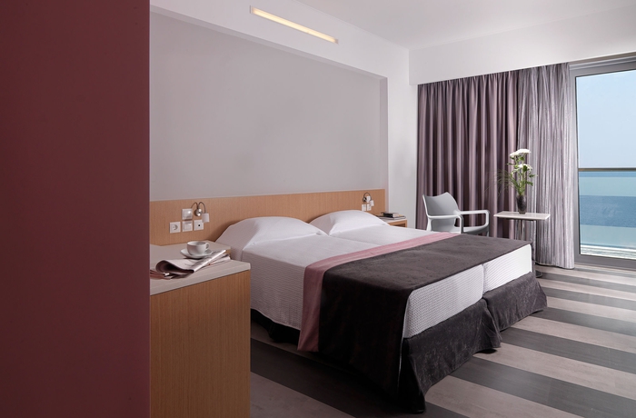 Imagen de la habitación del Hotel Airotel Galaxy. Foto 12