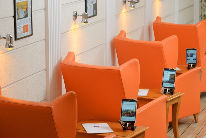 Imagen de los interiores del Hotel Airotel Stratos Vassilikos. Foto 11