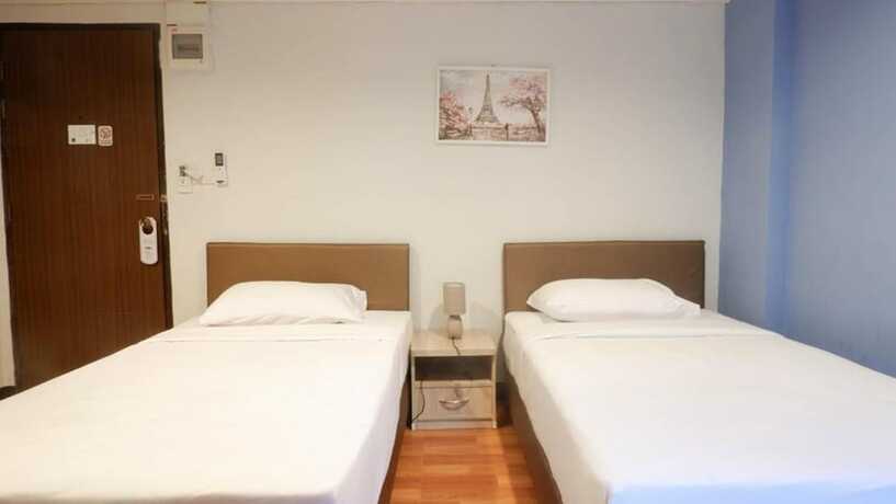Imagen de la habitación del Hotel Airpor A1. Foto 17