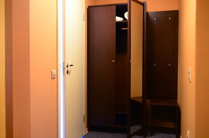 Imagen de los interiores del Hotel Airport Abc. Foto 14