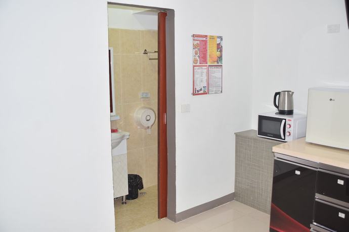 Imagen de la habitación del Hotel Airport Ace. Foto 10