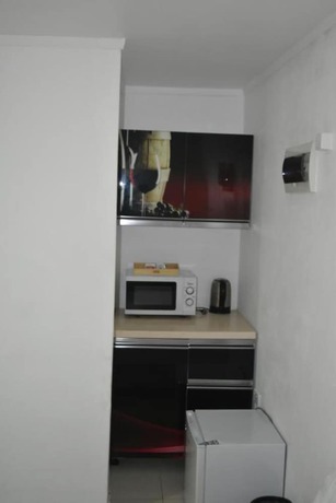 Imagen de la habitación del Hotel Airport Ace. Foto 15