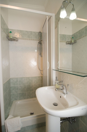 Imagen de la habitación del Hotel Airport, Aeropuerto de Roma-Fiumicino. Foto 8