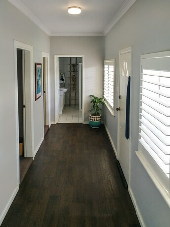 Imagen de los interiores del Hotel Airport Bandb. Foto 26