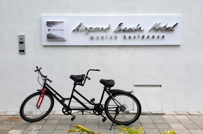 Imagen general del Hotel Airport Beach. Foto 4