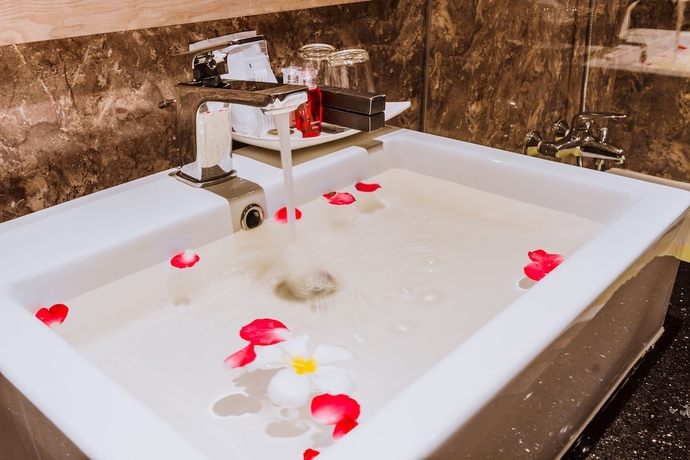 Imagen de la habitación del Hotel Airport Beach Hotel Phuket. Foto 13