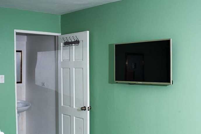 Imagen de la habitación del Hotel Airport Beach, Montego Bay. Foto 15