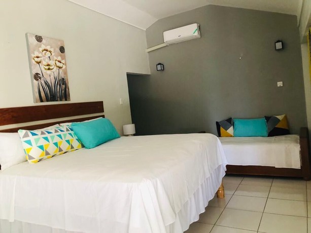 Imagen de la habitación del Hotel Airport Beach, Montego Bay. Foto 17