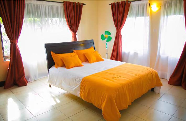 Imagen de la habitación del Hotel Airport Entebbe. Foto 12