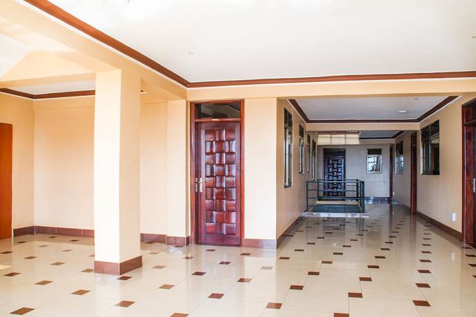 Imagen de los interiores del Hotel Airport Entebbe. Foto 19