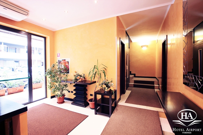Imagen de los interiores del Hotel Airport, Florencia. Foto 14