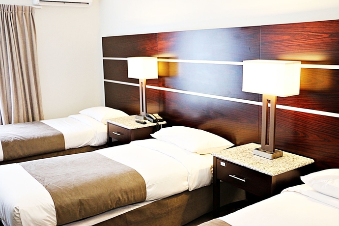 Imagen de la habitación del Hotel Airport Gateway. Foto 8