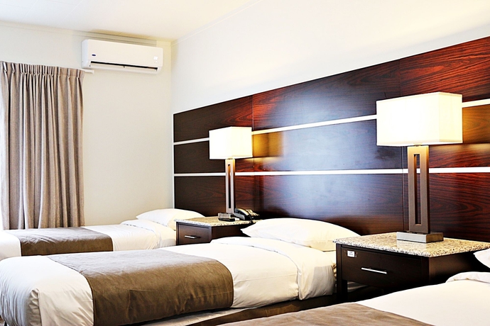 Imagen de la habitación del Hotel Airport Gateway. Foto 9