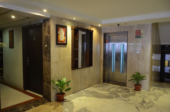 Imagen de los interiores del Hotel Airport Grand Delhi. Foto 19