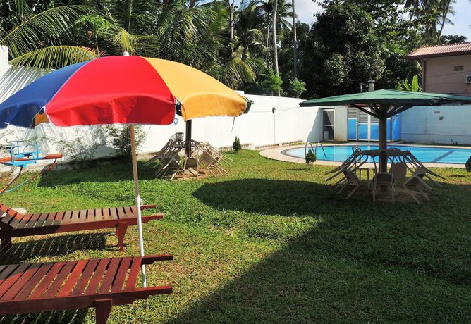 Imagen de la habitación del Hotel Airport Green View Resort. Foto 8