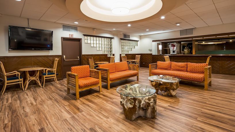 Imagen del bar/restaurante del Hotel Airport Honolulu Hotel, Trademark Collection by Wyndham. Foto 9