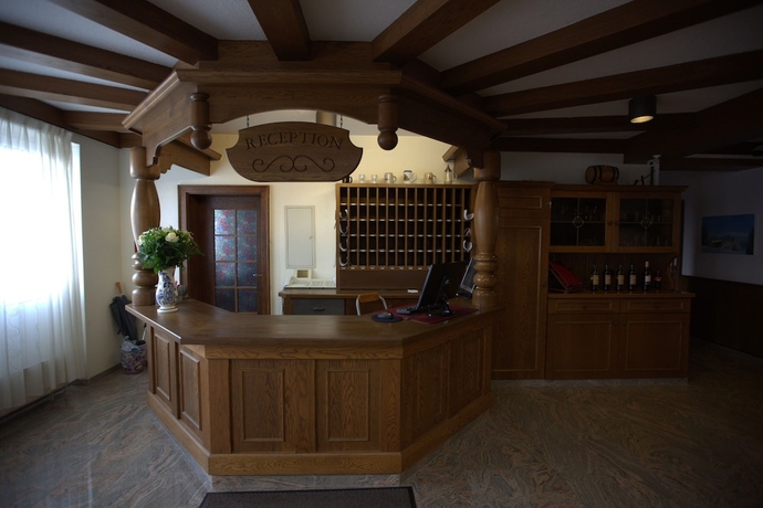 Imagen de los interiores del Hotel Airport Hotel Walldorf. Foto 17