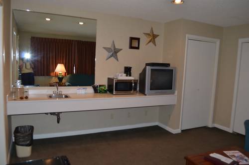 Imagen de la habitación del Hotel Airport Inn. Foto 15