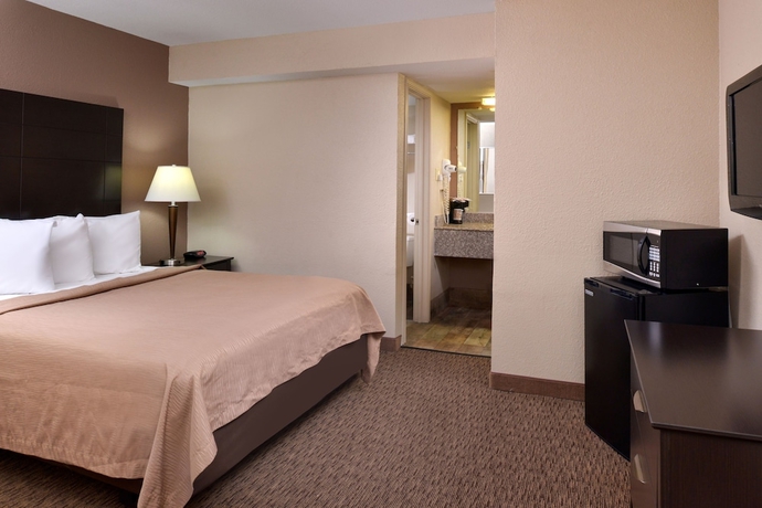 Imagen de la habitación del Hotel Airport Inn. Foto 7