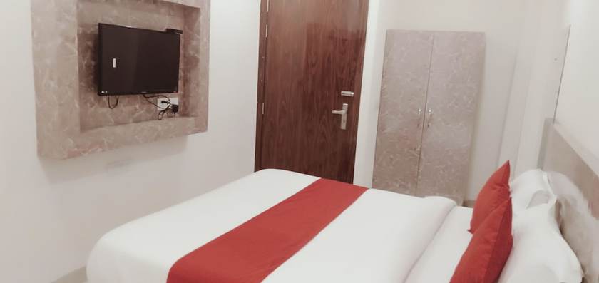 Imagen de la habitación del Hotel Airport J P Palace. Foto 4