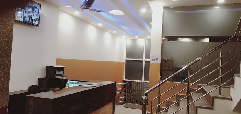 Imagen de los interiores del Hotel Airport J P Palace. Foto 19