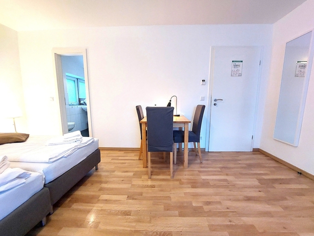 Imagen de la habitación del Hotel Airport Messe. Foto 14