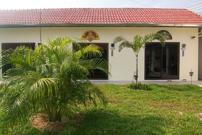 Imagen de los exteriores del Hotel Airport Overnight. Foto 10